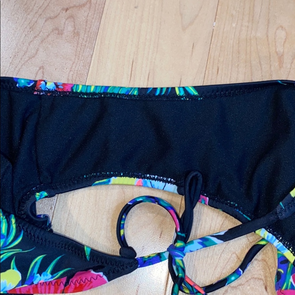 Bikini Bottom - Picture 4 of 5